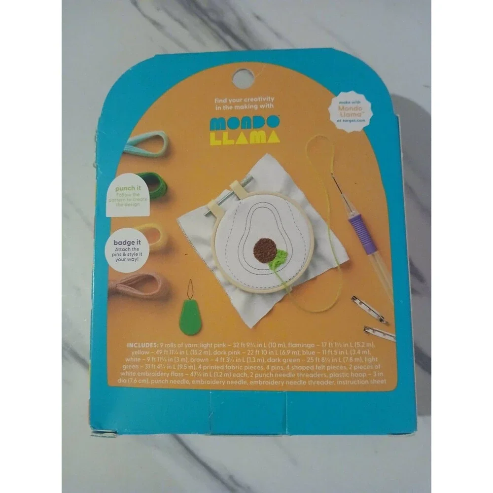 Mondo Llama Create Your Own Punch Needle Badges Kit